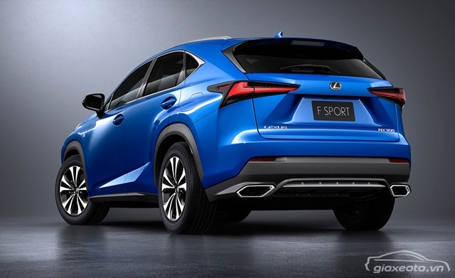 duoi-xe-Lexus-NX300