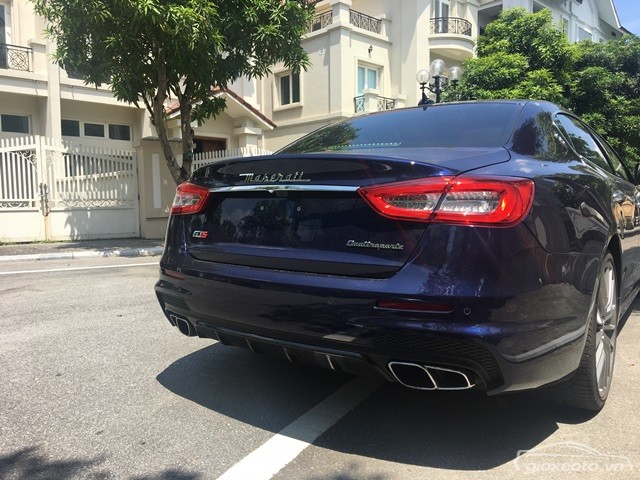 gia-xe-maserati-quattroporte-gts