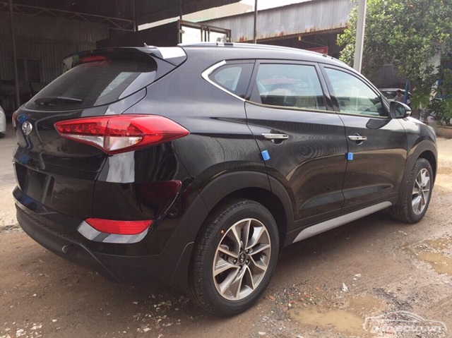 duoi-xe-hyundai-tucson-2020